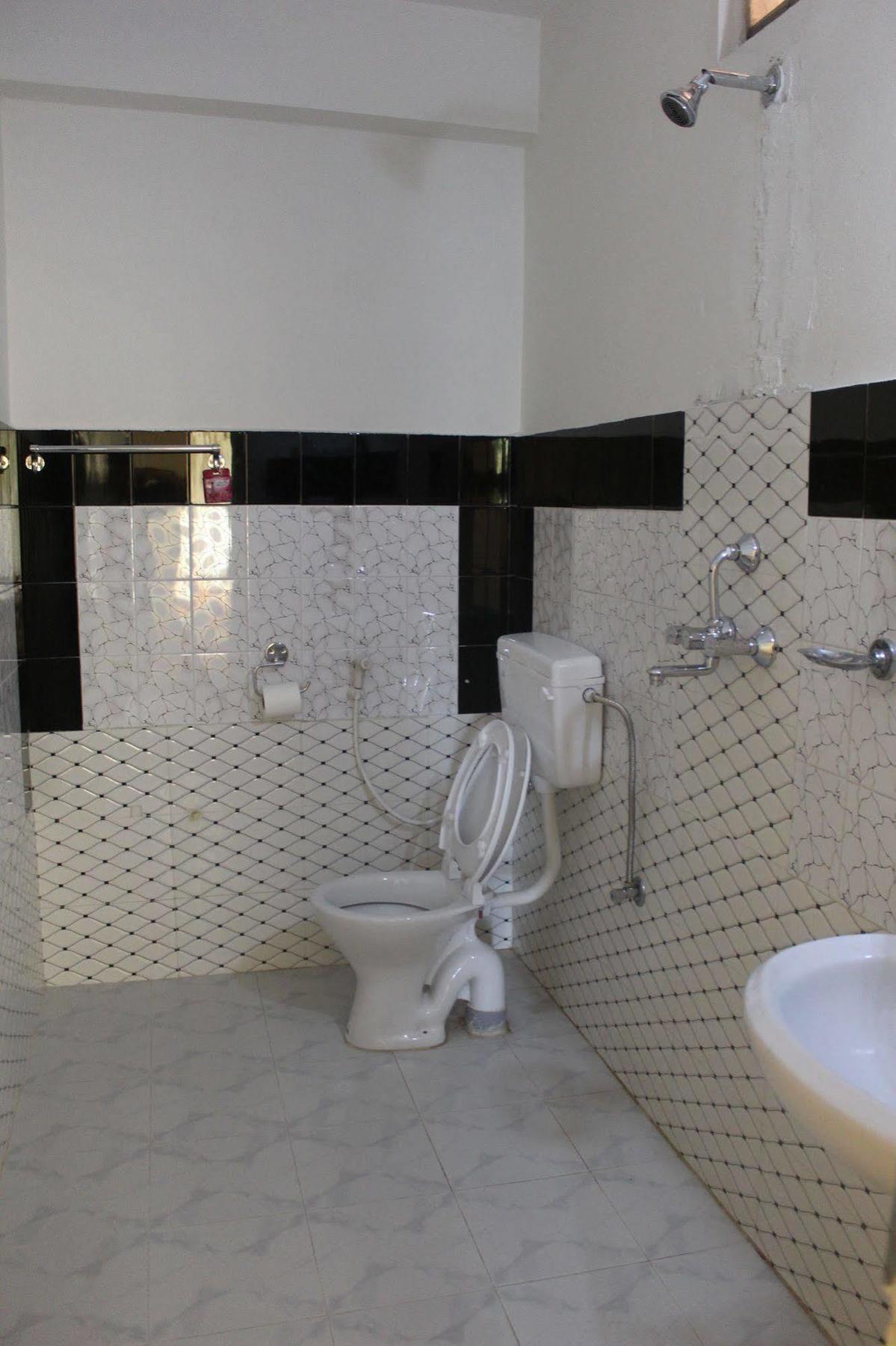 Sauraha Nana Hotel Εξωτερικό φωτογραφία